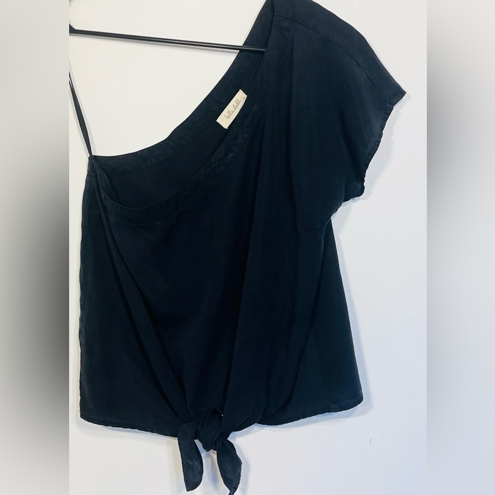 Bella Dahl black one shoulder tie up top blouse boho lyocell tencel medium